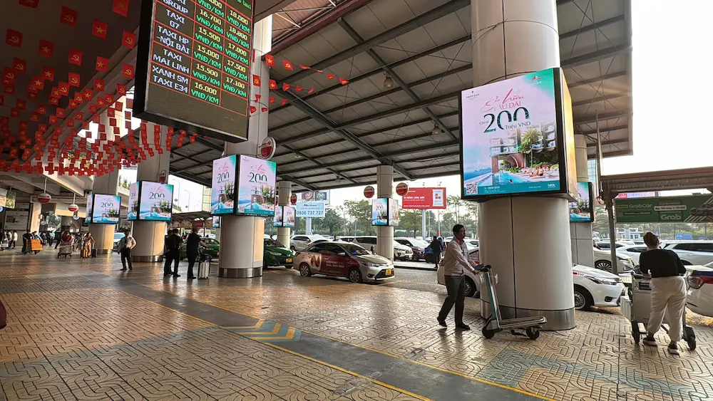 LED quảng cáo tại Sân bay Nội Bài – Điểm chạm chiến lược với khách hàng cao cấp